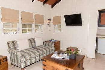 Treasure Beach By Elegant Hotels - All-Inclusive, Adults-Only 佩恩尼斯湾 外观 照片